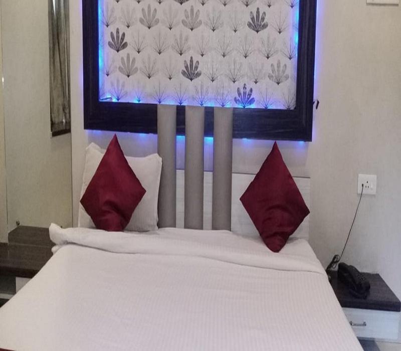 Hotel White House Pune Esterno foto