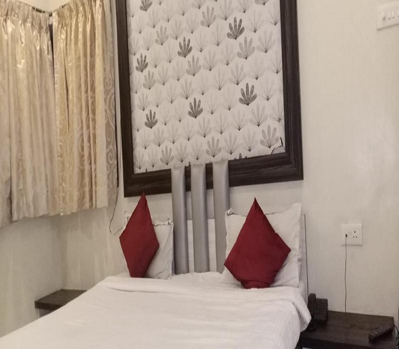 Hotel White House Pune Esterno foto