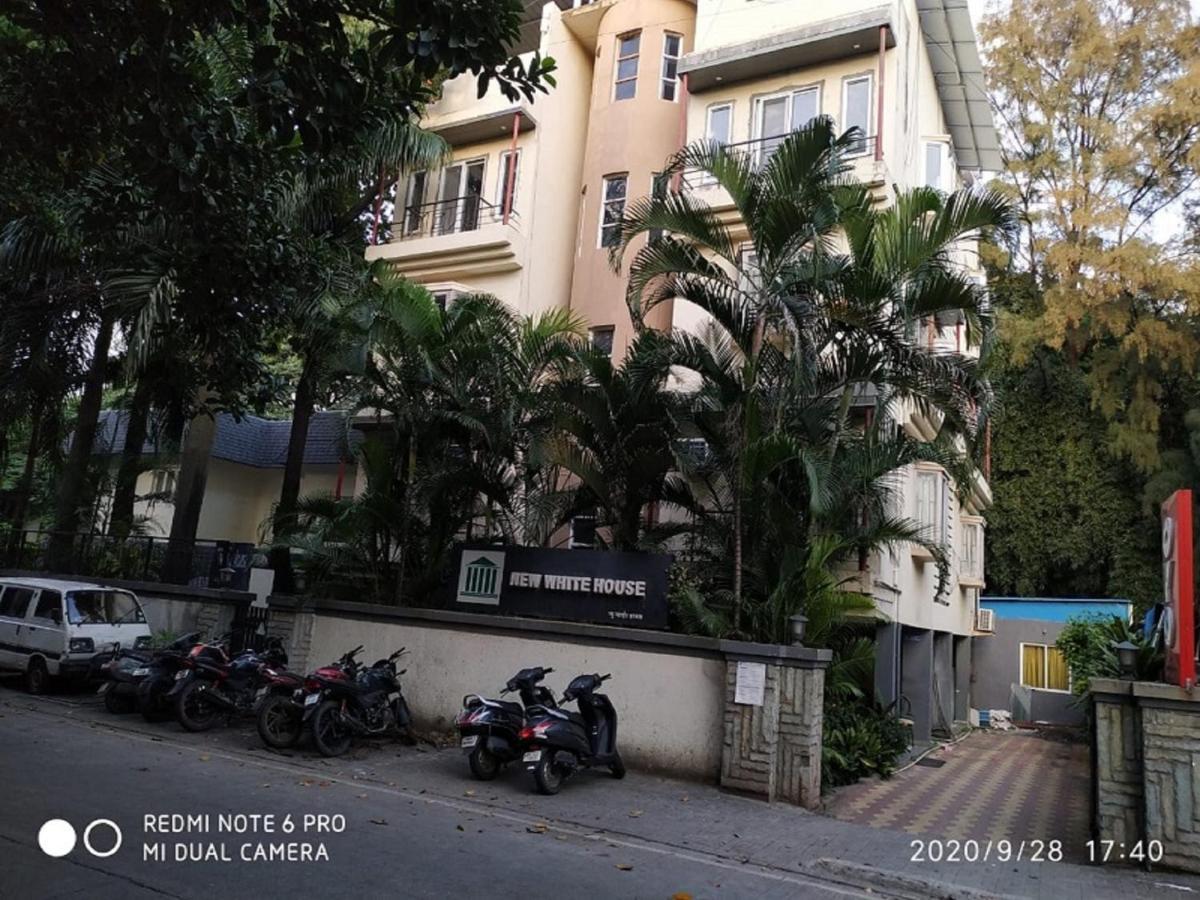 Hotel White House Pune Esterno foto