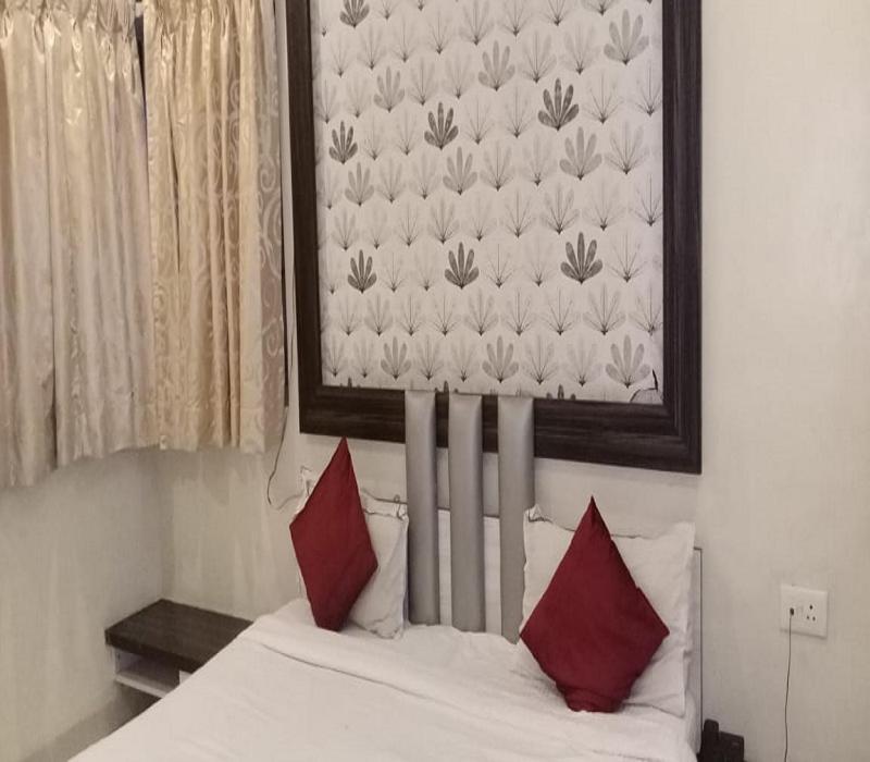 Hotel White House Pune Esterno foto